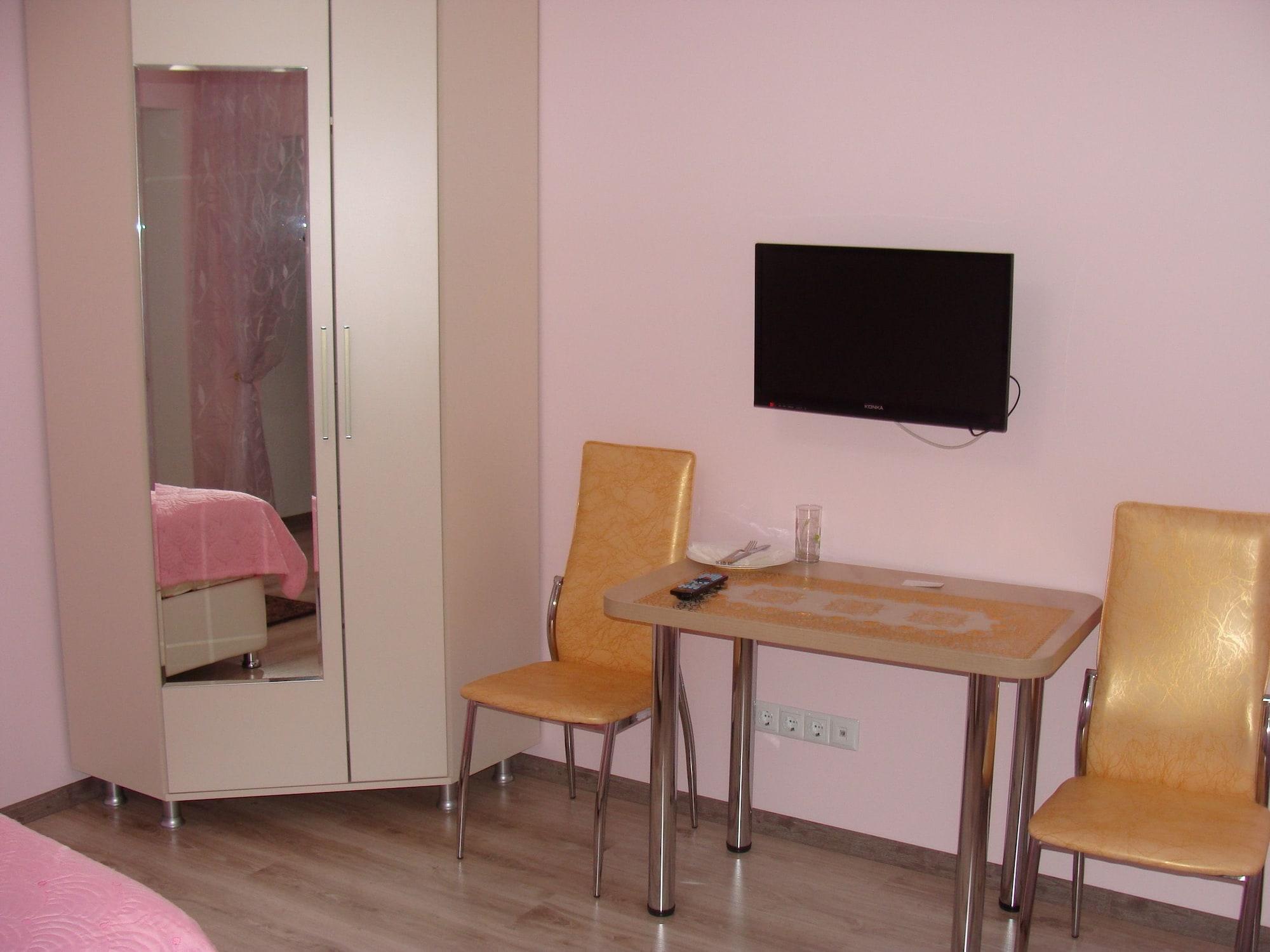 Lidia Hotel 3*